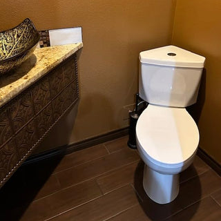 SKIFLEX 17.2" Corner Compact Toilet | Comfort Height